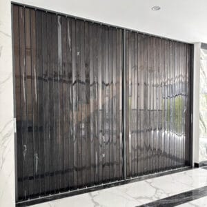Vách Ngăn Máy Lạnh Phòng Khách. Lá Nhựa Trong Luxury - Màu Trà Sang Trọng